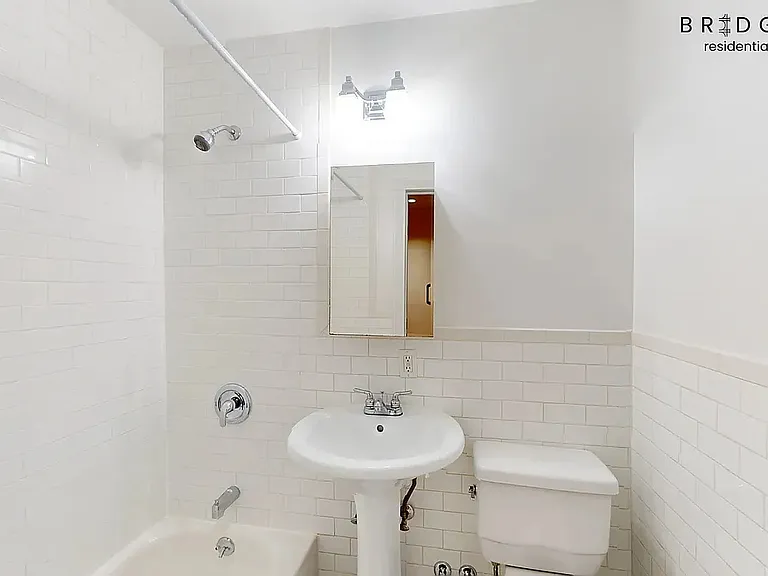 228 E 84th St #4A — Photo 5