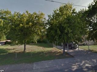 3001 Goodwin Ave, Austin, TX 78702