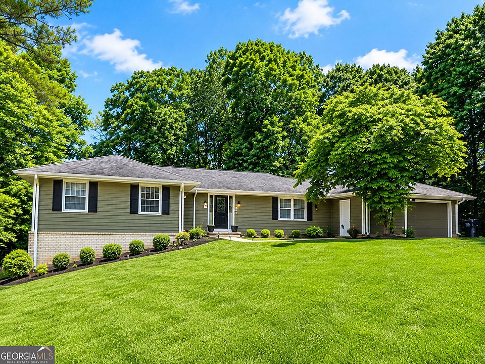 1st image of 840 Sugar Creek Dr SE