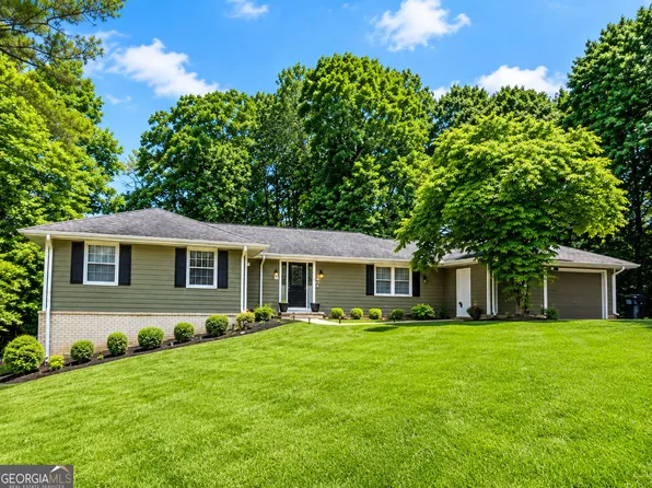840 Sugar Creek Dr SE, Conyers, GA 30094