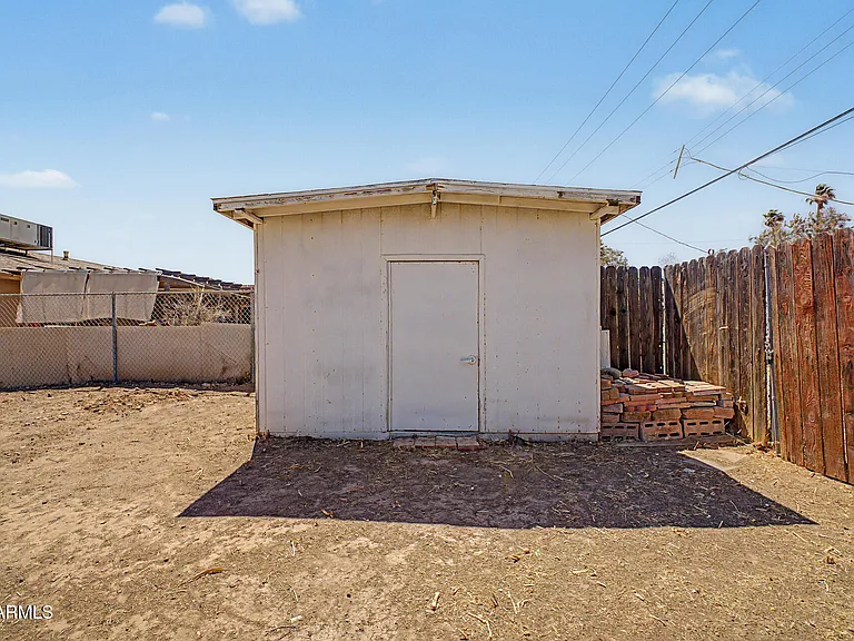 4214 W Lewis Ave — Photo 27