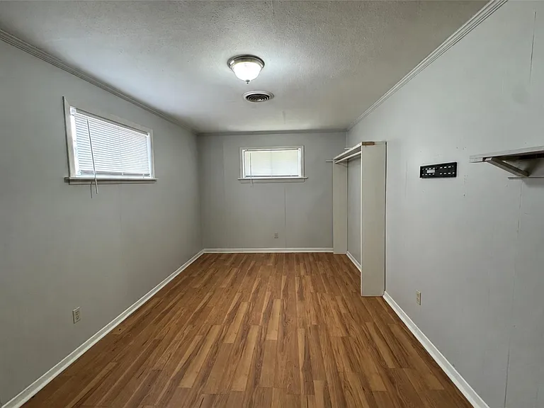 5122 Windemere St — Photo 9