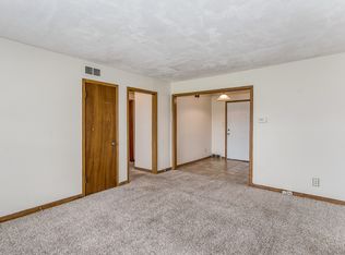 637 S Apache Dr, Wichita, KS 67207