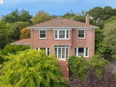 1923 Thousand Oaks Blvd, Berkeley, CA, 94707