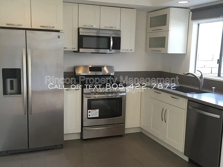 751 Warwick Ave — Photo 6
