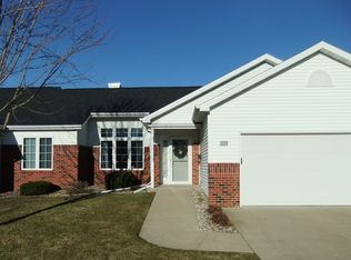 3229 N Barkwood Ln, Appleton, WI 54914