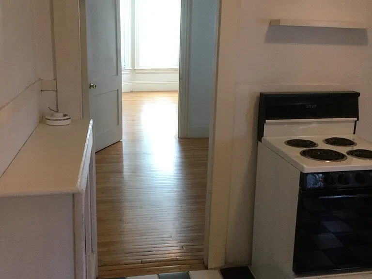 8A Loring Ave — Photo 15
