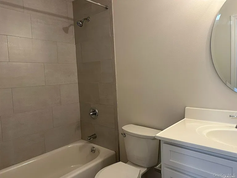 125 W Main St — Photo 24