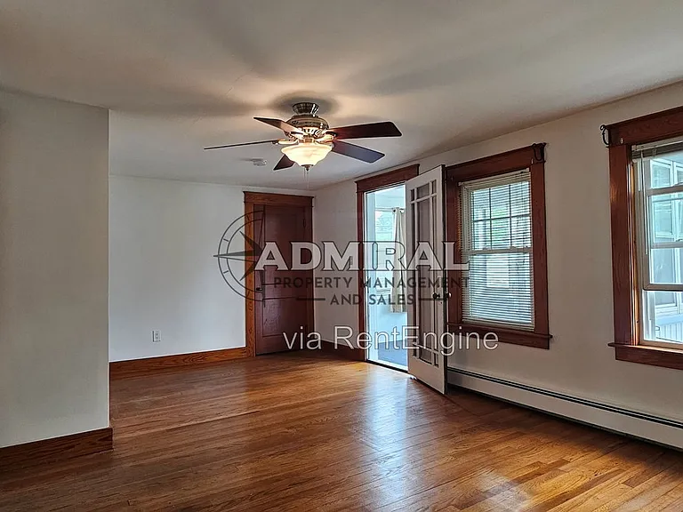 52 Washington St #A — Photo 17