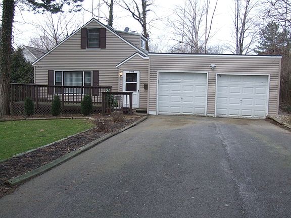 4th image of 5466 Liberty St