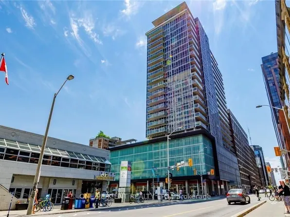 324 Laurier Ave W #1208, Ottawa, ON K1N 6P6