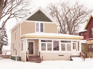 1325 5th Ave S, Fargo, ND 58103