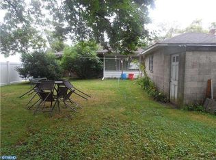 512 Mayfair St, Vineland, NJ 08360