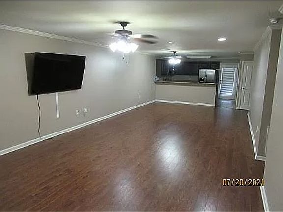 4th image of 508 Ansley Ct #G