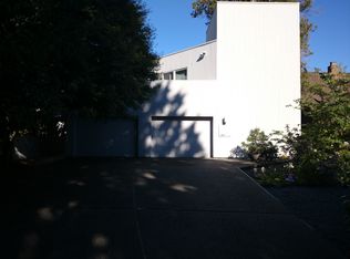 2633 Cascadia Ave S, Seattle, WA 98144
