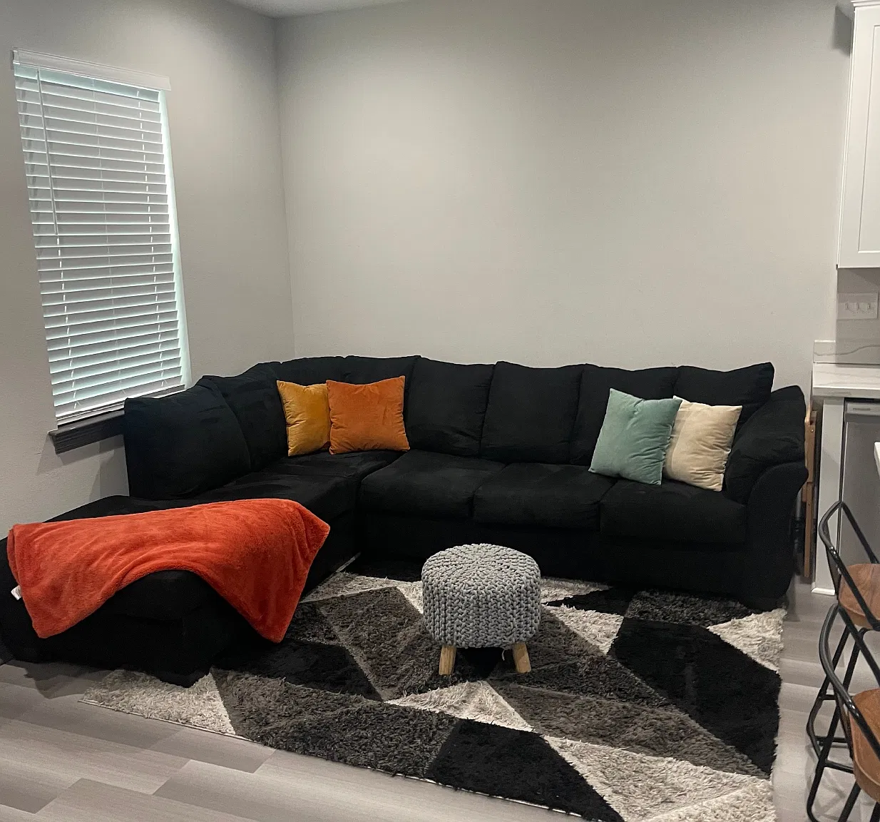 3 bed, 1600 sqft, $2,200 — Photo 3