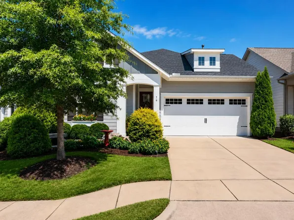 76 Abercorn Cir, Chapel Hill, NC 27516