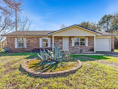 407 Celeste Ct, Mary Esther, FL, 32569