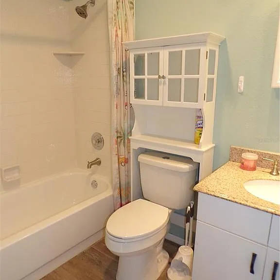 18407 Avon Ave — Photo 21