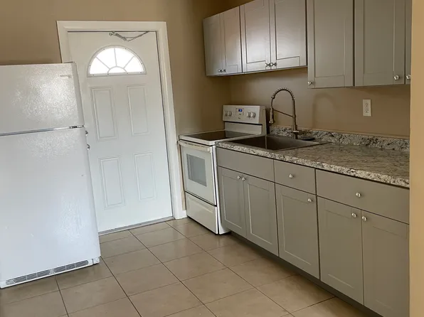 133 NW 10th Ave APT 4, Boynton Beach, FL 33435