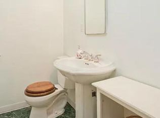 10532 Roscoe Blvd, Sun Valley, CA 91352