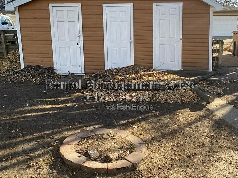 2620 Emerson Ave N #1 — Photo 6