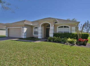 2415 Emerald Rose Way, Apopka, FL 32712