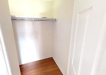 Rented by Ridgewood Capital NYC LLC