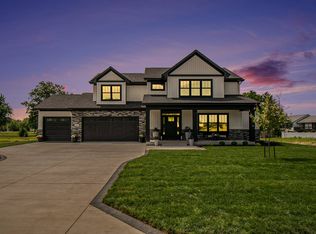 263 Wellview Ct #26, Nappanee, IN 46550