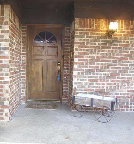 2nd image of 2204 Park Hill Dr