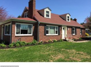 902 Uniontown Rd, Westminster, MD 21158