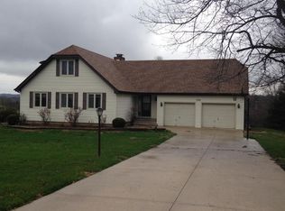 1701 E Lark St, Ozark, MO 65721