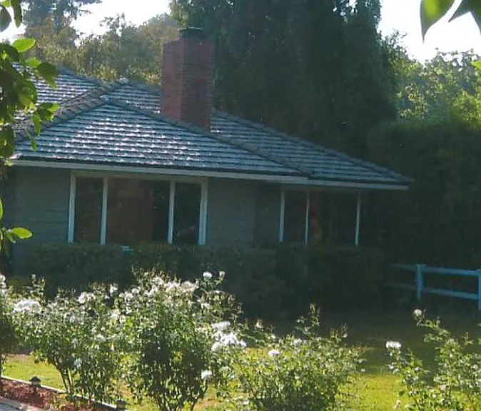 2195 S Los Robles Ave — Photo 1