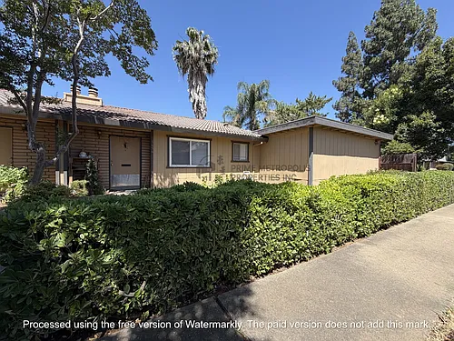 5656-5658 Odea Dr Photo 1
