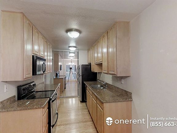 3rd image of 175 Sierra Dr