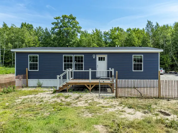 32 Hussey Road, Parsonsfield, ME 04047