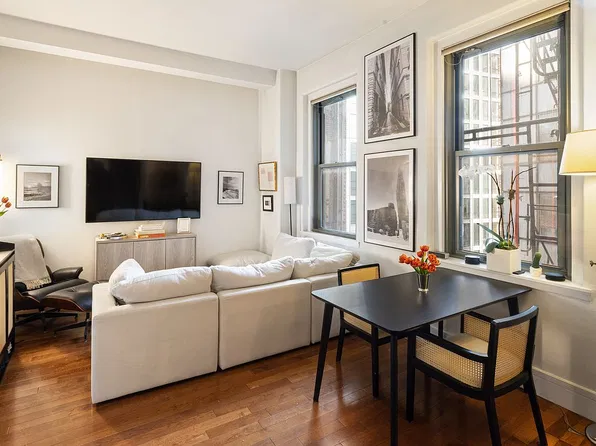 120 Greenwich St APT 10J, New York, NY 10006