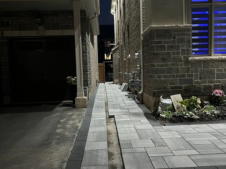 1328 Aymond Cres #BASEMENT — Photo 4