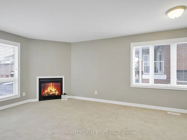 45 Waterbridge Dr — Photo 5