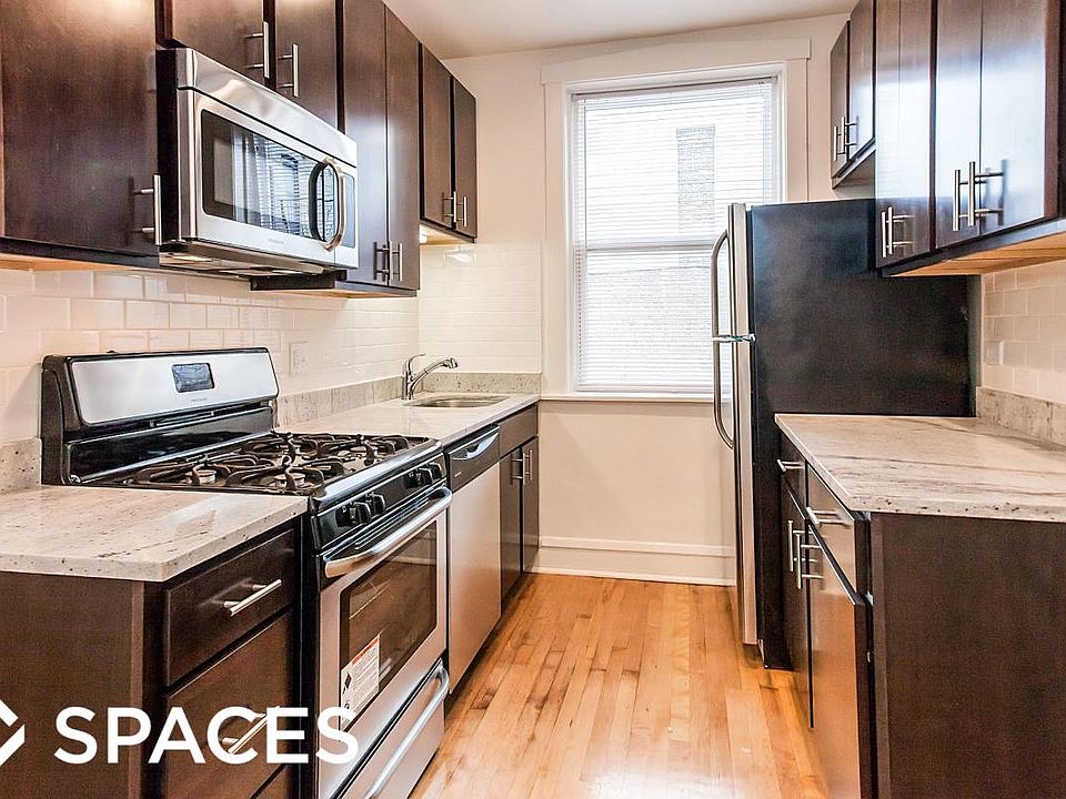 1st image of 3422 W Foster Ave #5201TWO