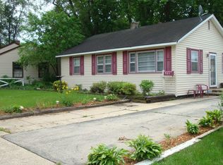 421 Laurel Ave, Wilmington, IL