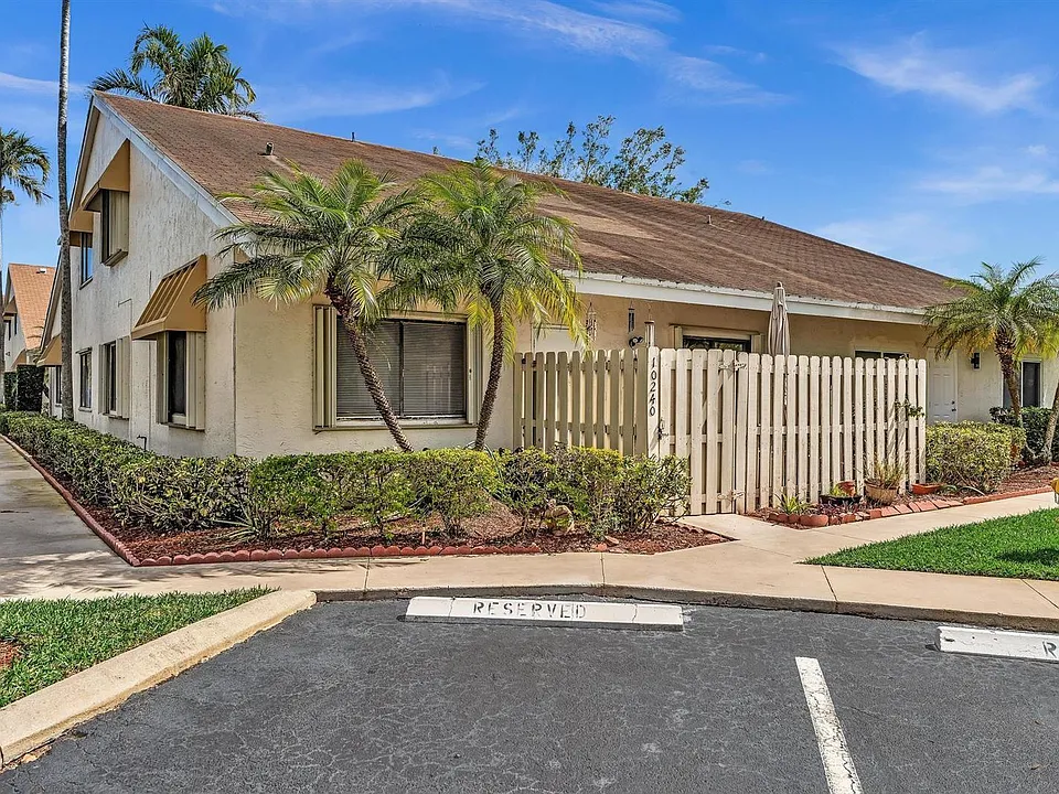 10240 NW 33rd Pl #3