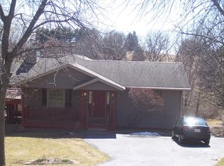 1A20 Painted Post Ln, Apple River, IL 61001