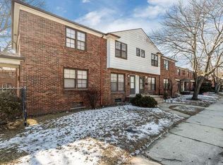 17664 Manderson Rd, Detroit, MI 48203