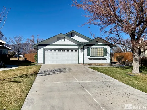 1796 Linden Ct, Minden, NV 89423