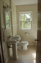 5th image of 8 Evelyn Dr