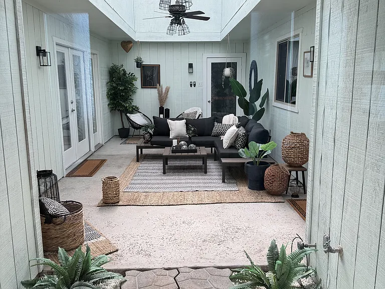 1808 Cougar Ln #1 — Photo 36