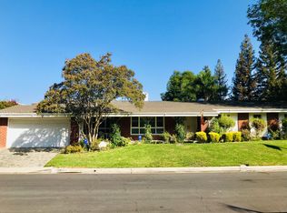 17207 Quesan Pl, Encino, CA 91316