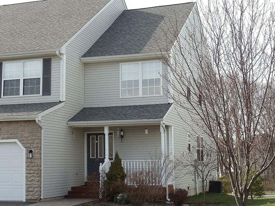 20 Misty Cres
