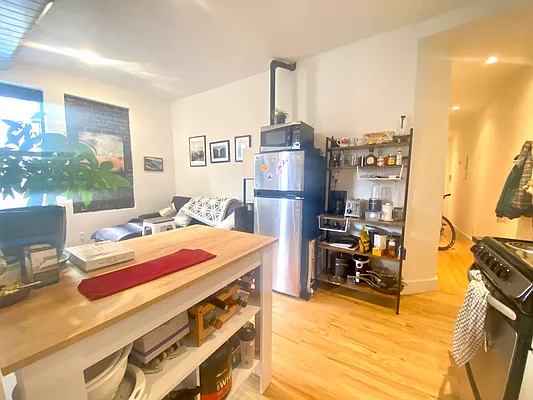 Rented by Nolita Group | media 1